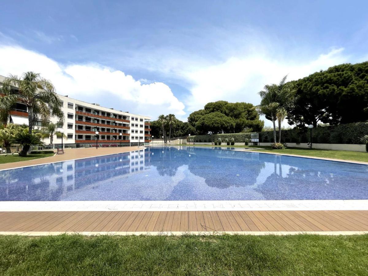 Luxurycambrils Resort&Spa Экстерьер фото